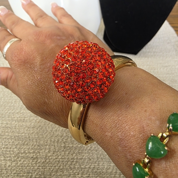 Vintage Statement Gold Red Cubic Zirconia Ball Clamper Hinge Bracelet - Picture 8 of 11